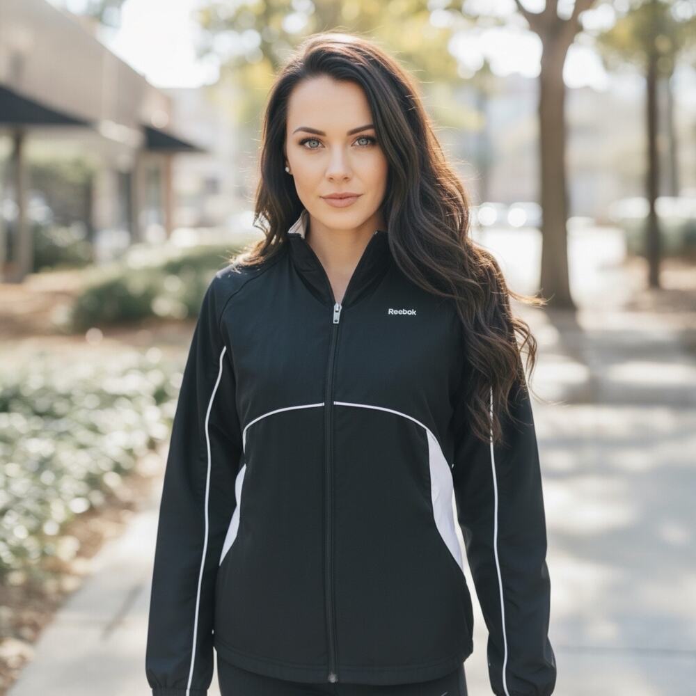 Reebok Black & White Full Zip Windbreaker Jacket Women's Medium